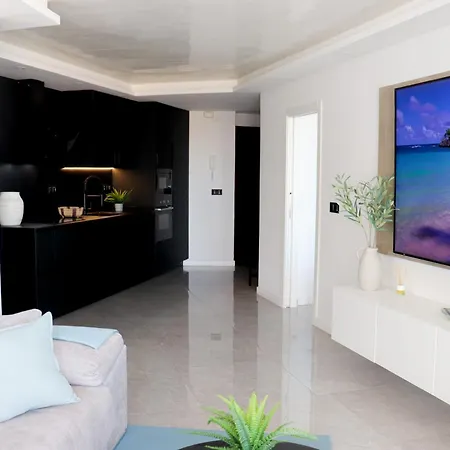 Torre Lll Apartment *